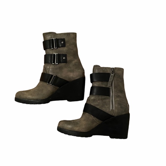 Sorel wedge booties - Picture 3 of 7